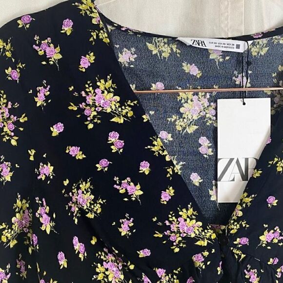 Zara Top Womens Size Medium Cropped Floral print Boho V Neck Blouse NWT - Picture 4 of 7